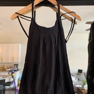 lululemon athletica Black Strappy Tank sz 8